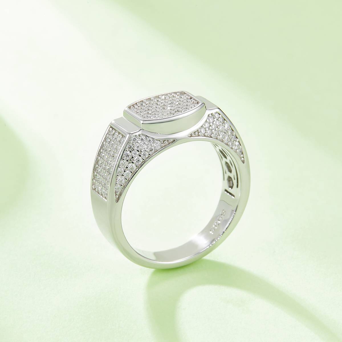 R6477 Luxury Set S925 Silver Plated Platinum Moissanite Diamond Men's Ring, Limestone D-Grade 0.95 Carat